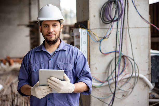Best Affordable Emergency Electrician  in Roaming Shores, OH